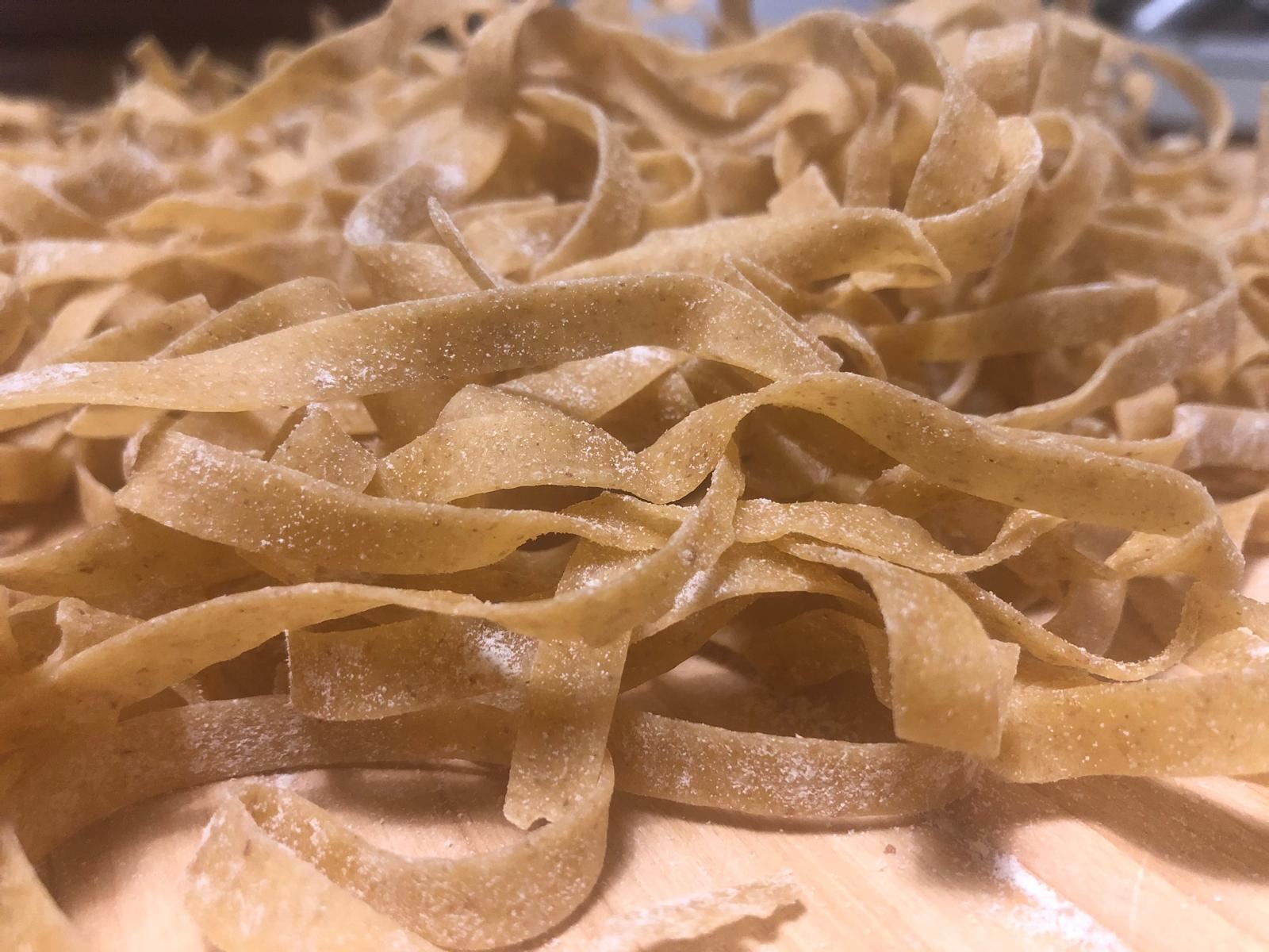 Tagliatelle fresche da vicino